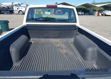 2000 Nissan Frontier 2Wd Xe from USA, damaged, VIN 1N6DD21S1YC436543